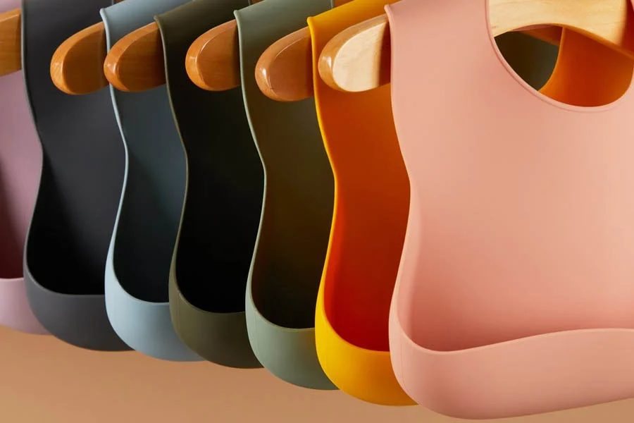 Baby bib and utensils set